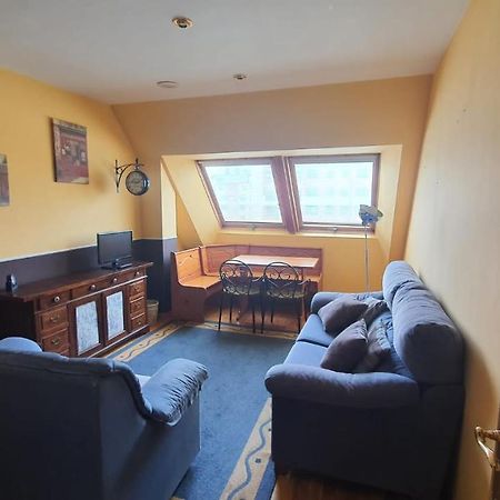 Apartamento O Xardin Ribadeo Exterior photo